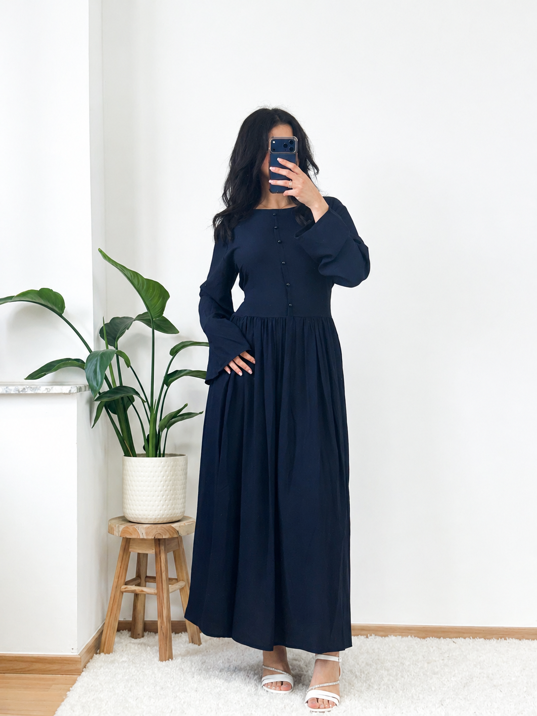 LANGES KLEID MIT RAFFUNG