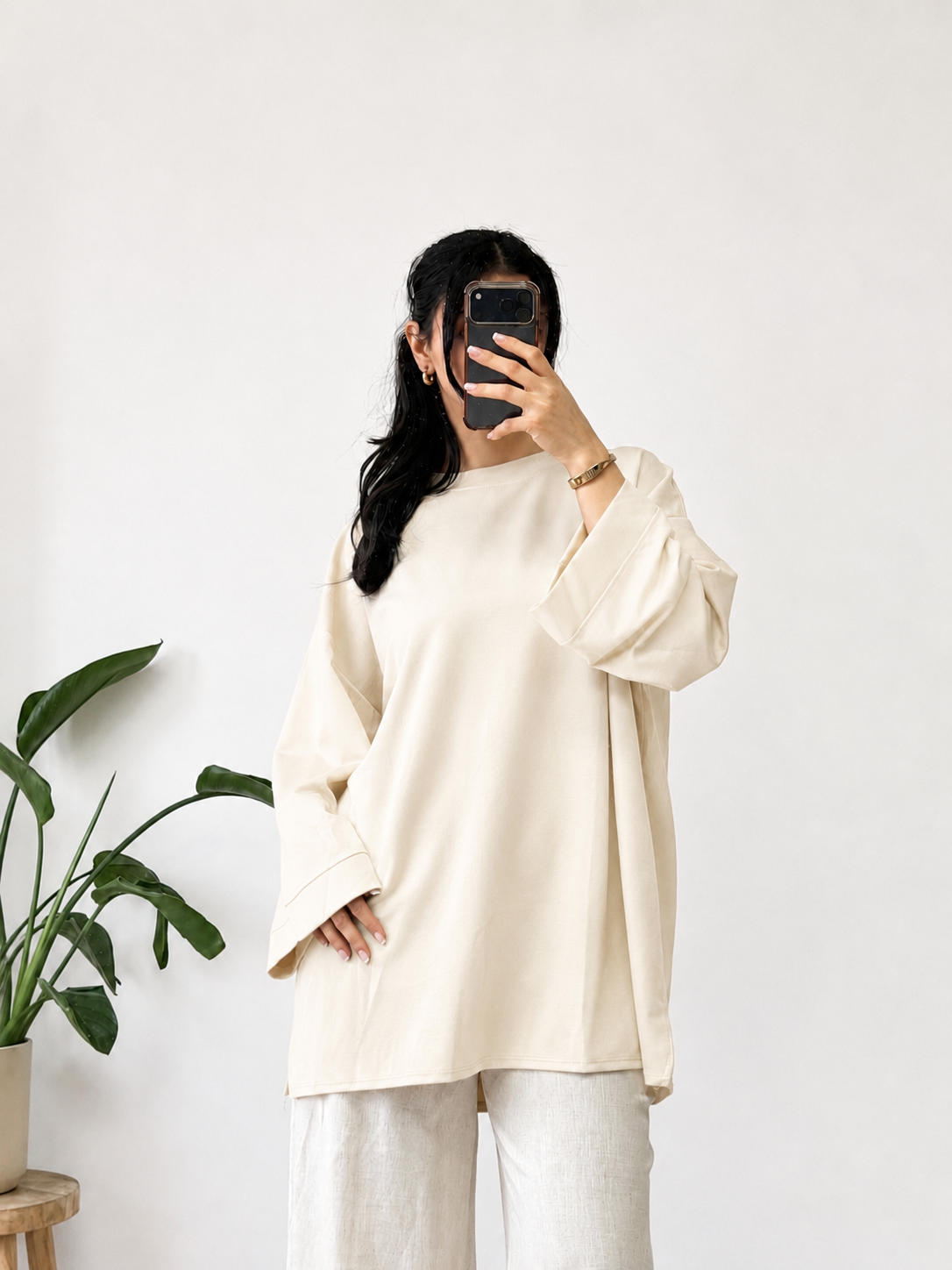 OVERSIZED-T-SHIRT MIT LANGEN ÄRMELN