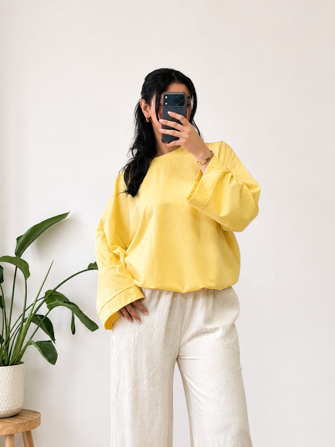 OVERSIZED-T-SHIRT MIT LANGEN ÄRMELN