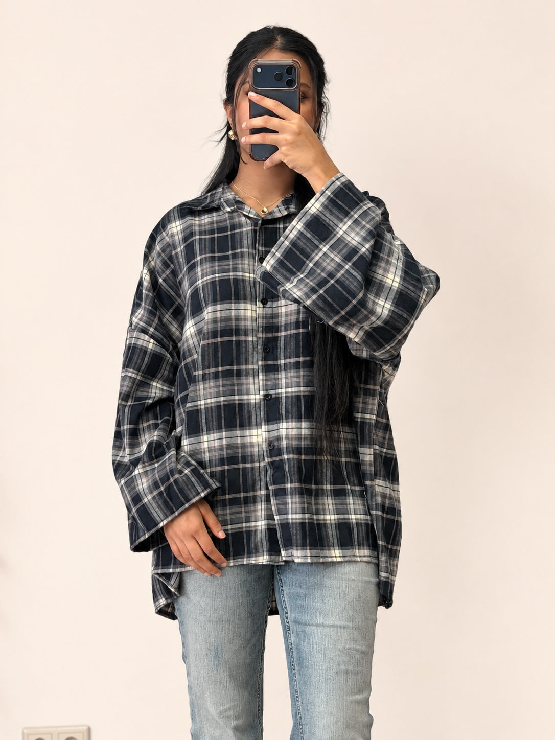 RUFFLE TRIM SWEATER