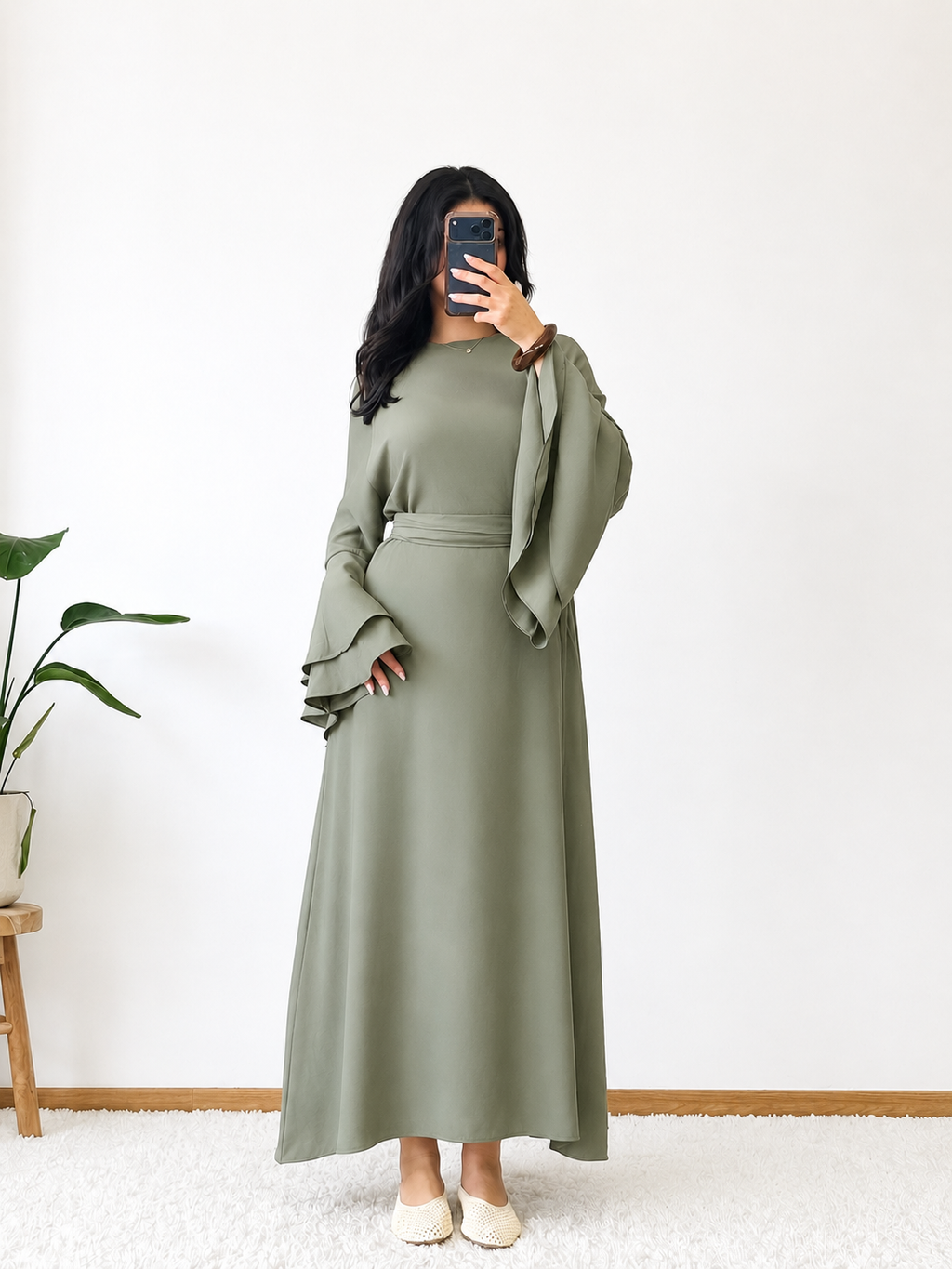 FLOWY MAXI-KLEID