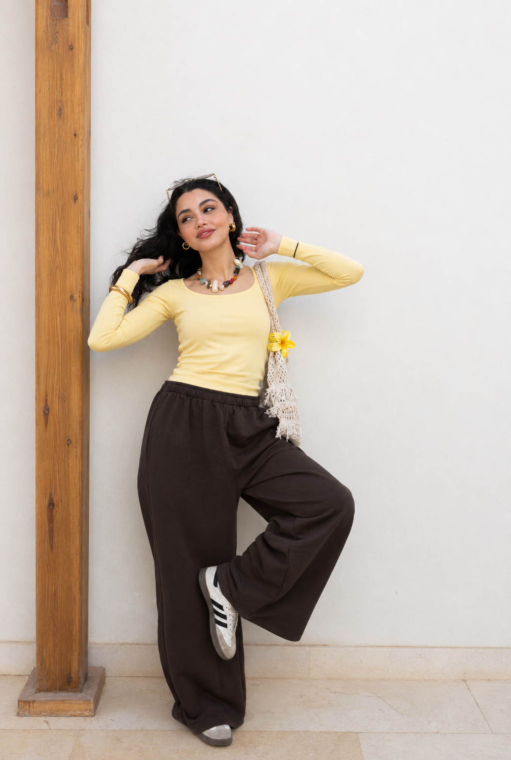 WIDE-LEG TROUSERS