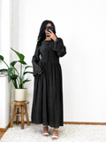 LANGES KLEID MIT RAFFUNG